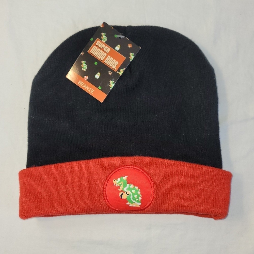 Nintendo Super Mario Bros Bowser Retro Gaming Cuffed Beanie Hat Black Red‎ NWT